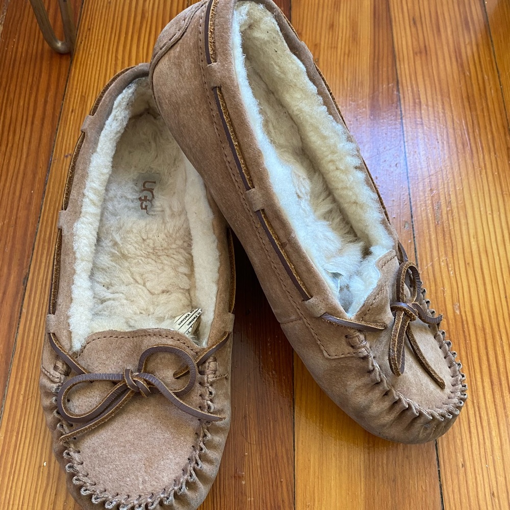 UGG Moccasins - Picture 2 of 13